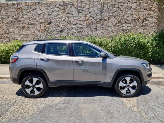JEEP COMPASS 2.0 16V DIESEL LONGITUDE 4X4 AUTOMÁTICO JEEP COMPASS 2.0 16V DIESEL LONGITUDE 4X4 AUTOMÁTICO